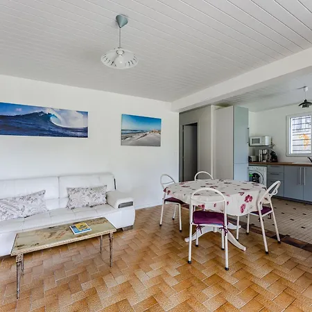 Maison Mitoyenne 4 Pers., Animaux Acceptés, Terrasse à - Fr-1-521-239